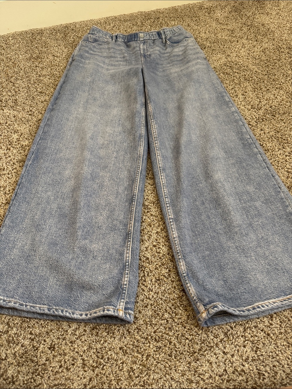 GAP SWEATPANT JEANS - Picture 3 of 5